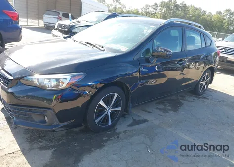 2021 Subaru Impreza Premium 5-Door z USA, uszkodzony, nr VIN 4S3GTAV66M3714986